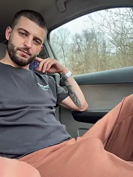 ElChapoGuzman95 online show from April 9, 7:25 am