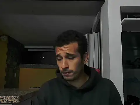 talktome4 online show from April 9, 4:21 am