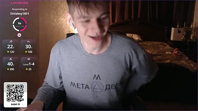 Snapshot of dantebigboi300 chatting on February 4, 5:45 pm dantebigboi300 online show from February 4, 5:45 pm