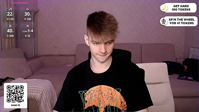 Snapshot of dantebigboi300 chatting on January 22, 5:06 pm dantebigboi300 online show from January 22, 5:06 pm