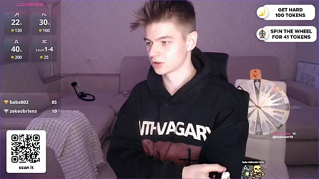 Snapshot of dantebigboi300 chatting on January 9, 5:11 pm dantebigboi300 online show from January 9, 5:11 pm