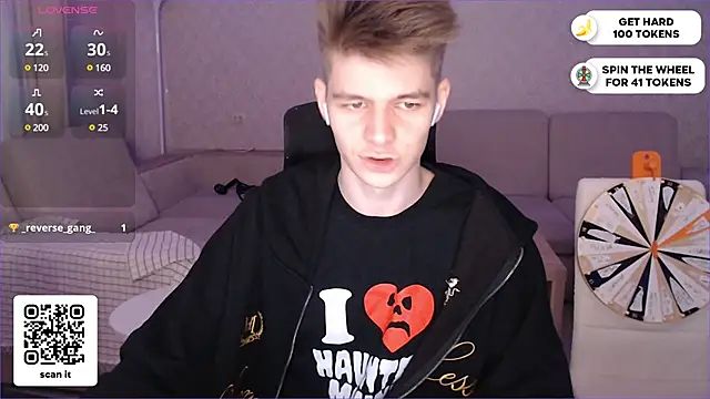 Snapshot of dantebigboi300 chatting on January 28, 5:56 pm dantebigboi300 online show from January 28, 5:56 pm