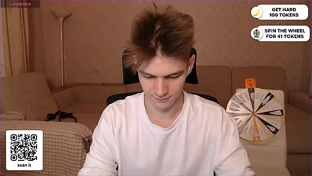 Snapshot of dantebigboi300 chatting on January 25, 5:08 pm dantebigboi300 online show from January 25, 5:08 pm