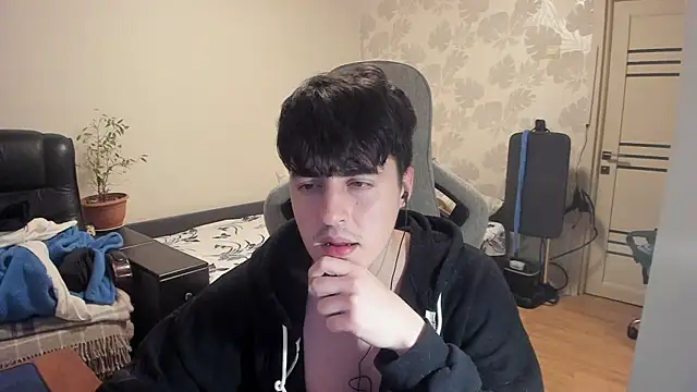 Knuckles17 online show from December 16, 1:45 am