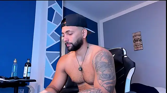 alex oficial online show from July 17, 6:20 am