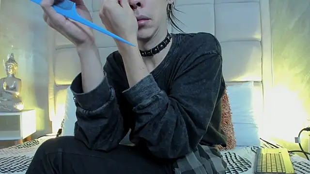 Hecatee 77 online show from February 10, 8:13 pm