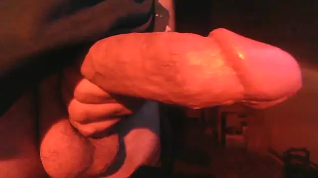 Snapshot of mr_key_ chatting on October 7, 1:10 am mr key  online show from October 7, 1:10 am