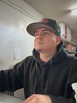 Snapshot of PeterGrandee chatting on December 19, 4:24 pm PeterGrandee online show from December 19, 4:24 pm