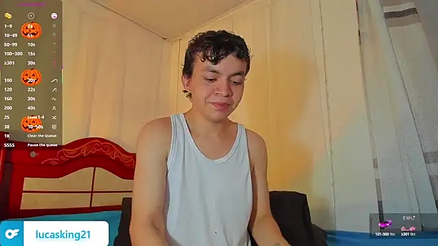 Lucaas King online show from October 8, 6:45 pm