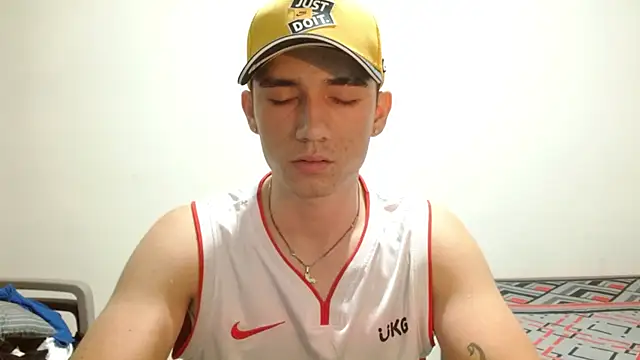 ChicoMaloFfF online show from April 16, 1:49 am