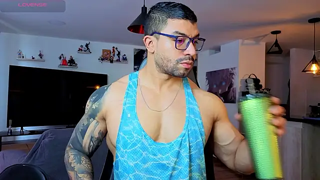 Michael Diamond online show from February 8, 6:12 pm