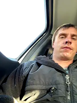 DillPie online show from December 15, 3:31 pm